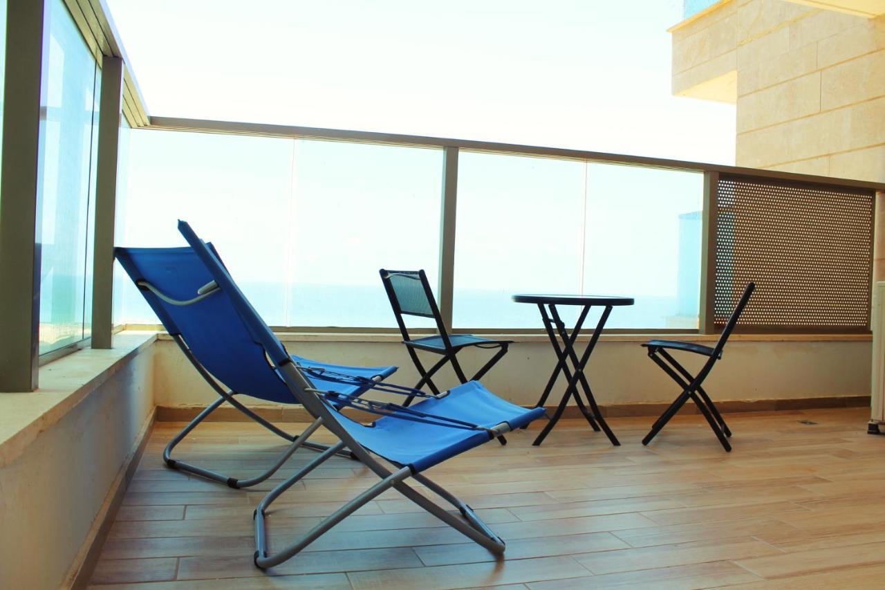 Beach Suite Israel- Best View, Gym, Massage Chair, Low Fee For Off-Site Indoor Pool Spa ביץ סוייט ישראל- נוף ים מאלף, כיסא מסאז, חדר כושר, אפשרות לבריכה מקורה, וספא בתשלום ממש מוזל Așkelon Exterior foto